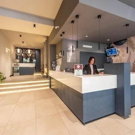 Отель Quality Gran Mogol Турин