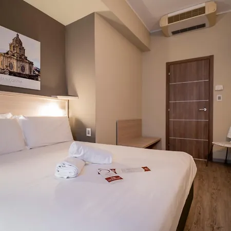 Quality Gran Mogol Отель Турин