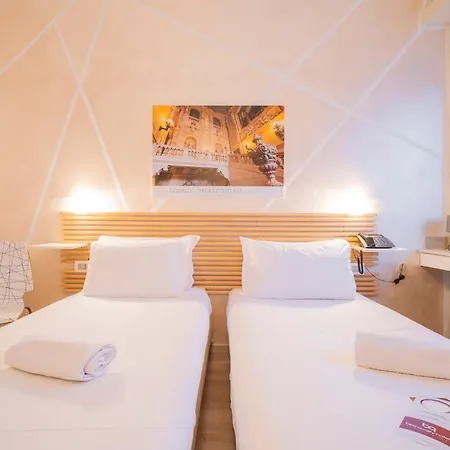 Hotel Quality Gran Mogol 3*