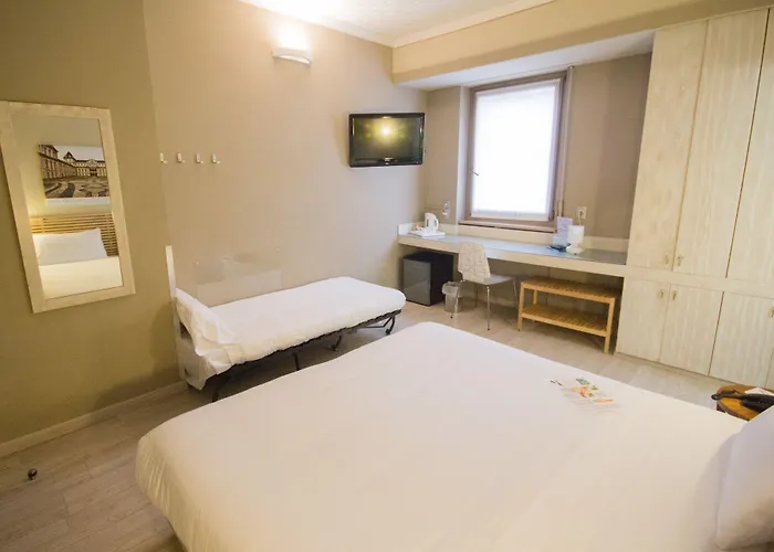 Quality Gran Mogol Hotel 3*